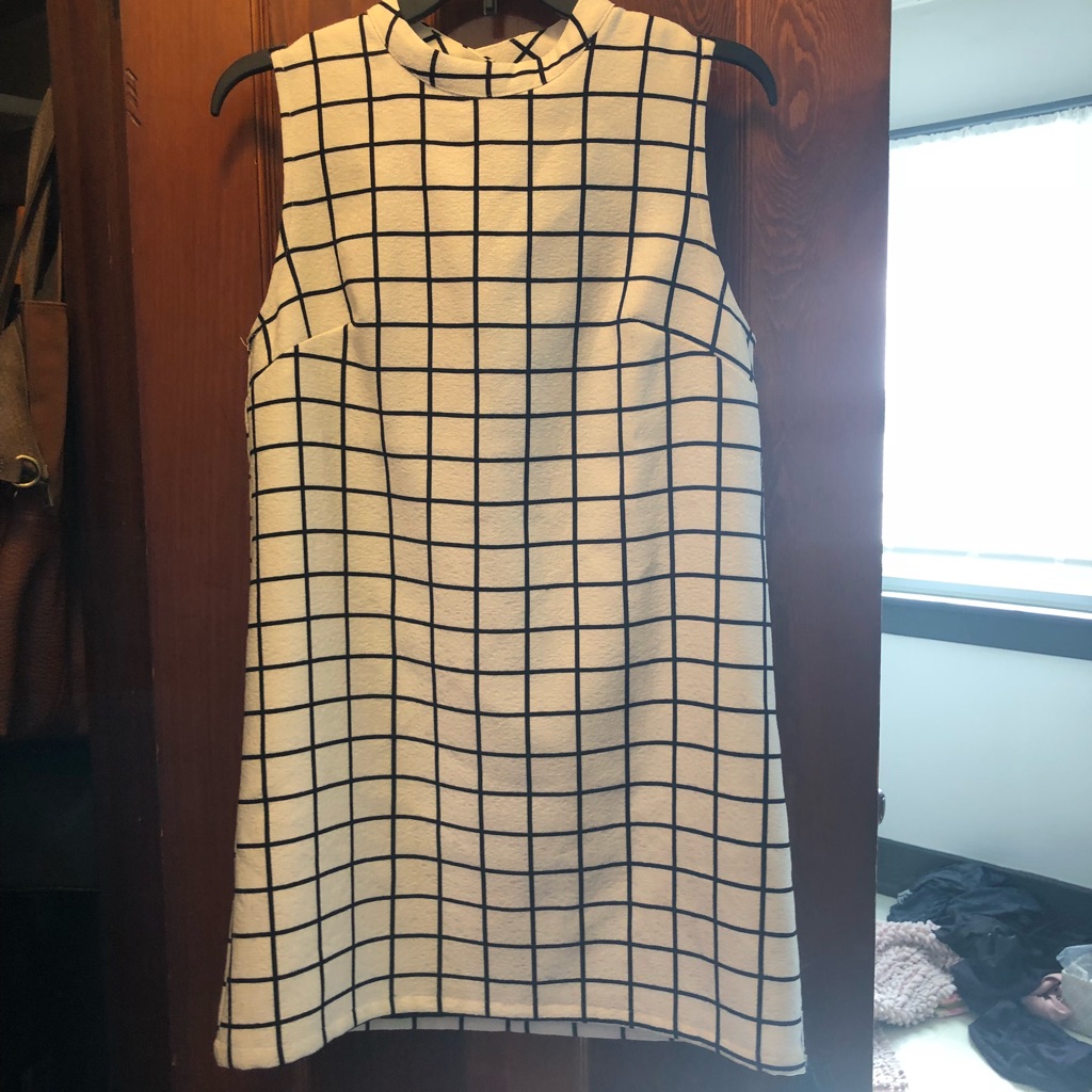 Grid Patterned Shift Dress